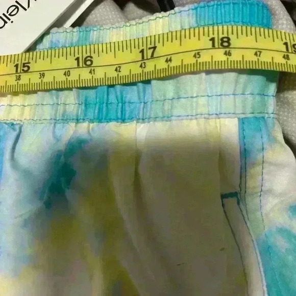 Men's Calvin Klein, extra large multicolored lined bathing suit. NWT - Picture 14 of 16